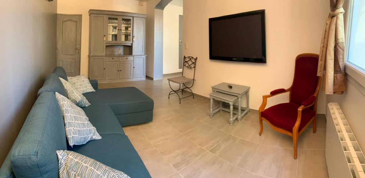 Oustaou Aubagne Exterior foto